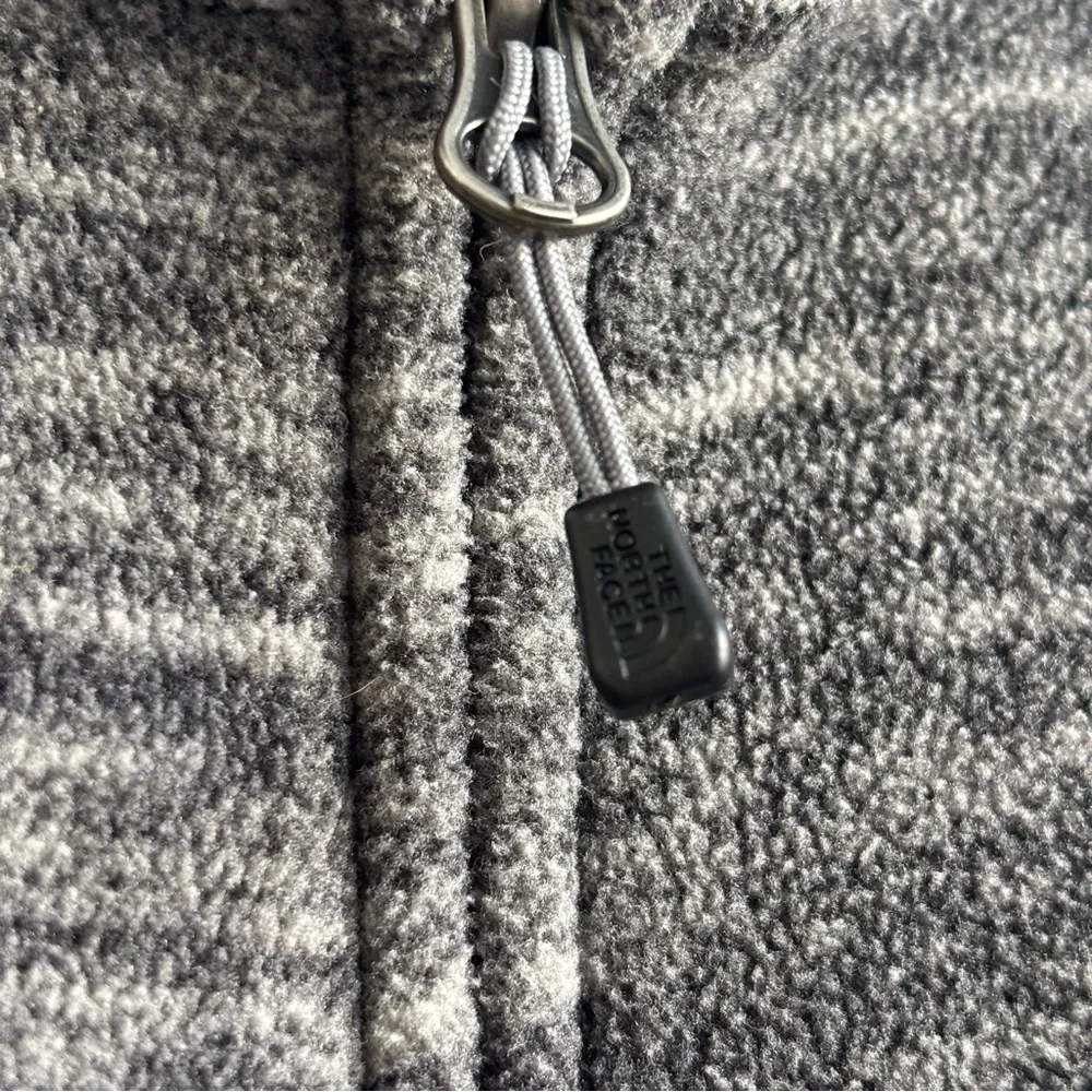 The North Face Polartec Gray Fleece Full Zip Long Sleeve Fall Jacket Size Medium - Picture 5 of 13